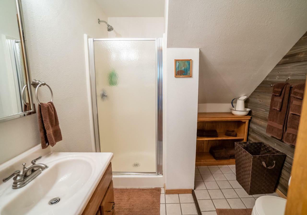 סוארד Bears Den Alaska Lodging מראה חיצוני תמונה