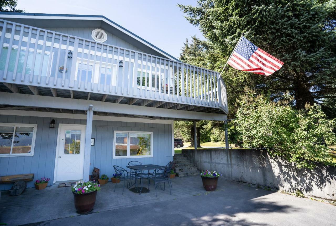 סוארד Bears Den Alaska Lodging מראה חיצוני תמונה