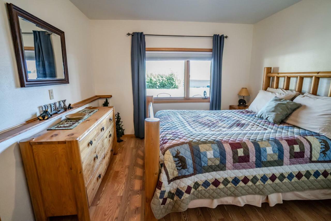 סוארד Bears Den Alaska Lodging מראה חיצוני תמונה